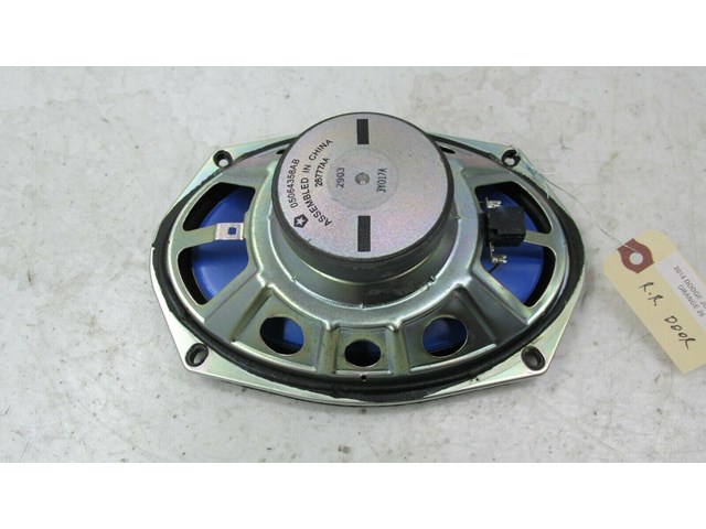 2011-2018 DODGE JOURNEY OEM RIGHT REAR PASSENGER SIDE DOOR SPEAKER  