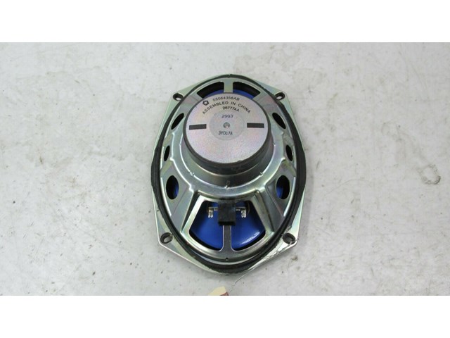 2011-2018 DODGE JOURNEY OEM RIGHT REAR PASSENGER SIDE DOOR SPEAKER  