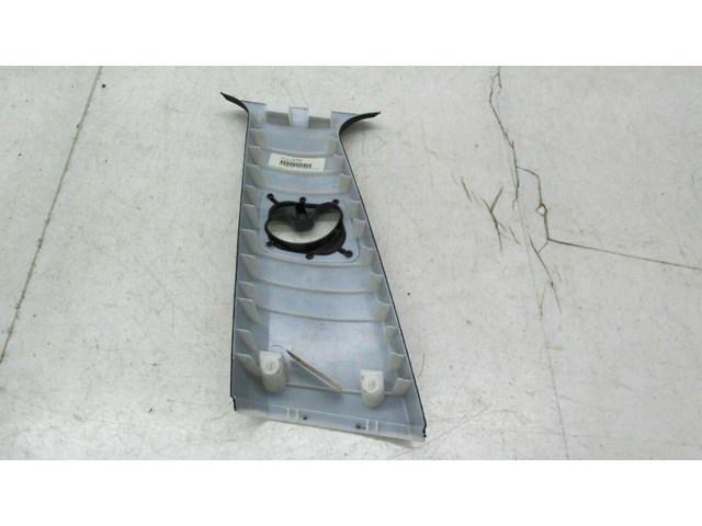 2007-2010 BMW X5 E70 OEM RIGHT PASSENGER SIDE UPPER B-PILLAR TRIM COVER 