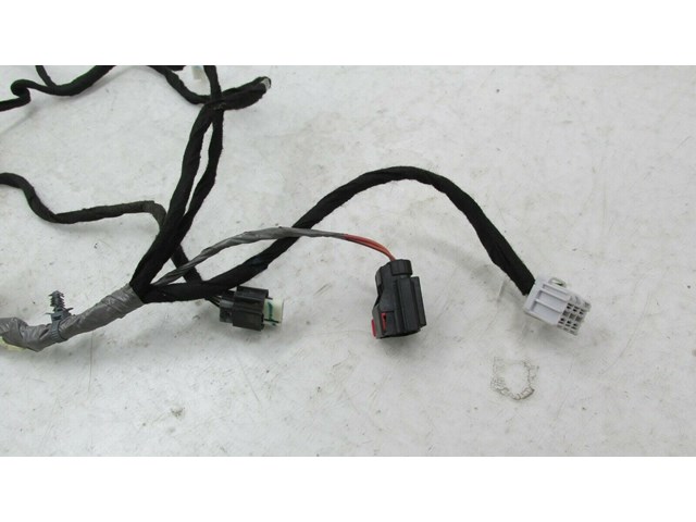 2011-2018 DODGE JOURNEY OEM RIGHT REAR DOOR WIRE HARNESS     
