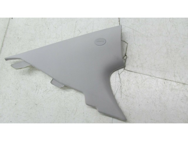  2014-2016 KIA CADENZA OEM LEFT REAR DRIVER SIDE C-PILLAR TRIM COVER 
