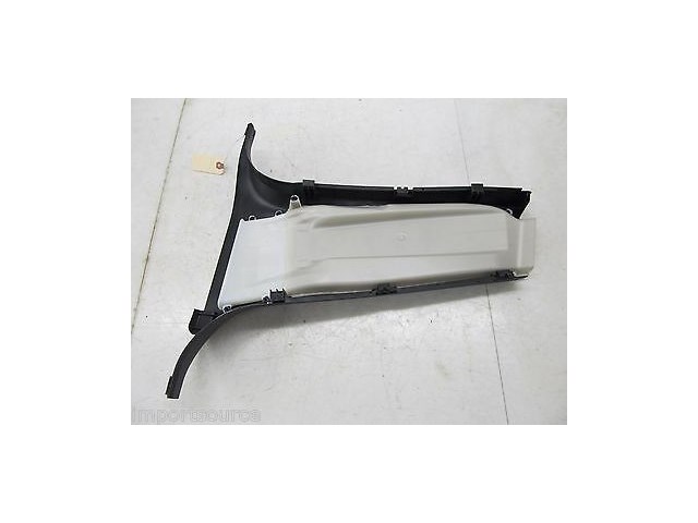 2010-2013 MERCEDES E350 W212 OEM RIGHT FRONT LOWER BLACK B-PILLAR TRIM 