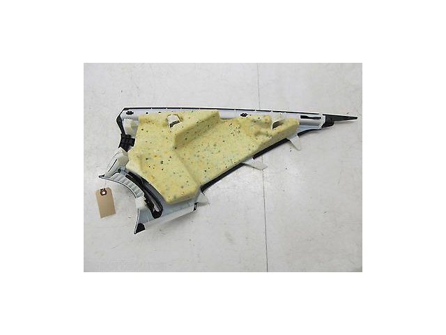 2010-2013 MERCEDES E350 W212 OEM LEFT REAR DRIVER SIDE C-PILLAR TRIM BLACK 