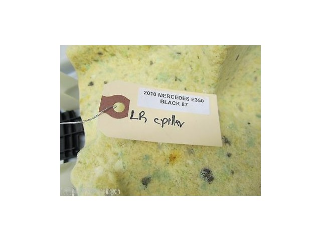 2010-2013 MERCEDES E350 W212 OEM LEFT REAR DRIVER SIDE C-PILLAR TRIM BLACK 