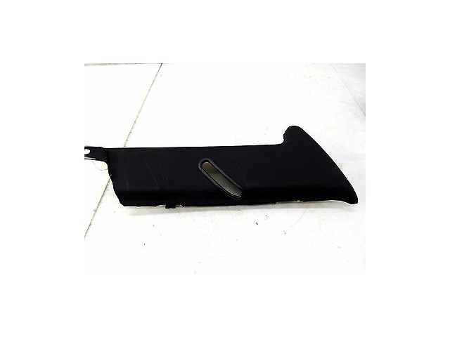 2006-2009 MERCEDES R350 W251 OEM LEFT C-PILLAR TRIM