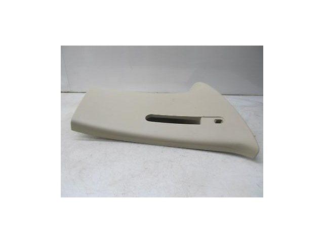 2003-2006 FORD EXPEDITION OEM LEFT REAR UPPER C PILLAR TRIM COVER 