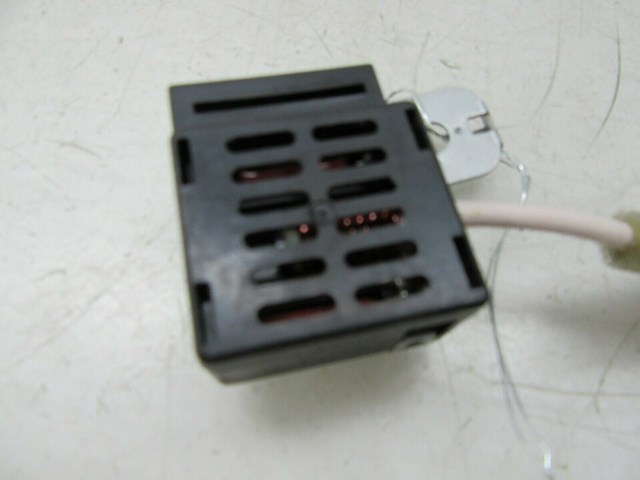 2014-2018 INFINITI Q50 OEM REAR RADIO ANTENNA SIGNAL AMPLIFIER RECEIVER