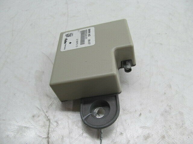 2006-2010 BMW 650i E64 E63 OEM REAR RADIO ANTENNA CONTROL MODULE 6935024