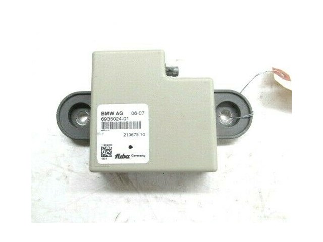 2006-2010 BMW 650i E64 E63 OEM REAR RADIO ANTENNA CONTROL MODULE 6935024