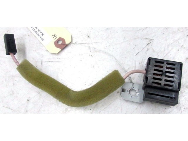 2014-2016 INFINITI Q50 OEM REAR RADIO ANTENNA SIGNAL RECEIVER AMPLIFIER 