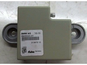 2007-2013 BMW 335i E92 COUPE LCI OEM REAR RADIO ANTENNA AMPLIFIER MODULE 