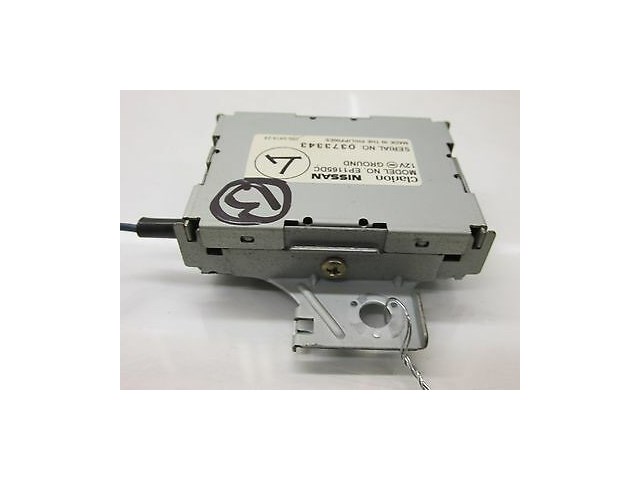 2005-2007 INFINITI G35 COUPE OEM LEFT REAR RADIO ANTENNA BOOSTER CLARION