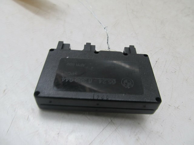 2002-2006 BMW M3 E46 COUPE OEM RIGHT REAR RADIO ANTENNA NOISE TRAP CIRCUIT 
