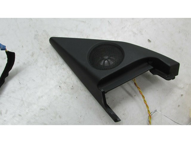 2006-2010 BMW 650i E64 E63 OEM LEFT DRIVER DOOR TWEETER SPEAKER TRIM COVER 