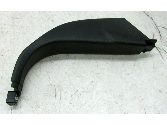  2007-2010 BMW X5 E70 OEM RIGHT FRONT SCUFF PLATE KICK PANEL 