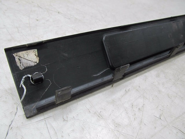 2004-2008 AUDI A8L W12 OEM RIGHT REAR OUTER DOOR SILL SCUFF PLATE TRIM W12