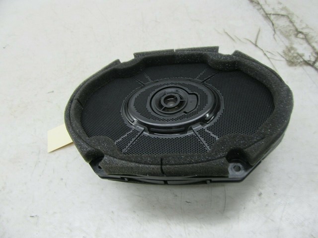 2010-2012 LINCOLN MKZ OEM RIGHT REAR PASSENGER SIDE DOOR SPEAKER