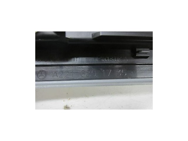 2007-2009 MERCEDES S600 W221 OEM LEFT REAR DRIVER SIDE DOOR SCUFF PLATE 