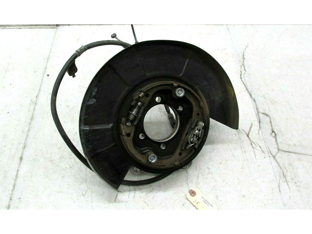  2011-2018 INFINITI M37 Q70 OEM LEFT REAR WHEEL SPINDLE KNUCKLE WITH E-BRAKE 