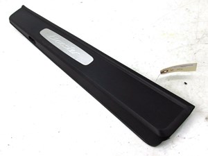 2013-2015 PORSCHE BOXSTER 981 OEM RIGHT FRONT DOOR SILL TRIM SCUFF PLATE 