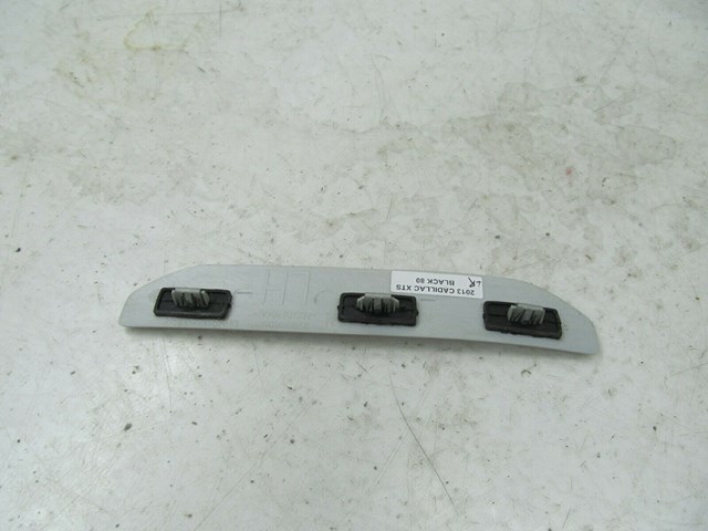 2013-2017 CADILLAC XTS OEM LEFT REAR DOOR SEAL SCUFF SILL PLATE TRIM 22923695