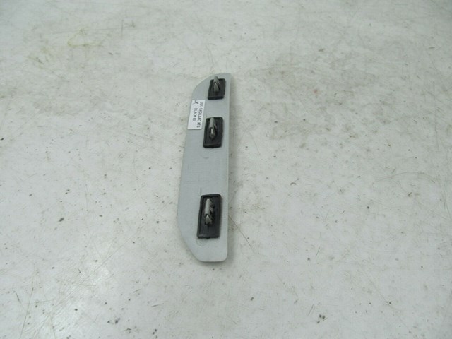 2013-2017 CADILLAC XTS OEM LEFT REAR DOOR SEAL SCUFF SILL PLATE TRIM 22923695