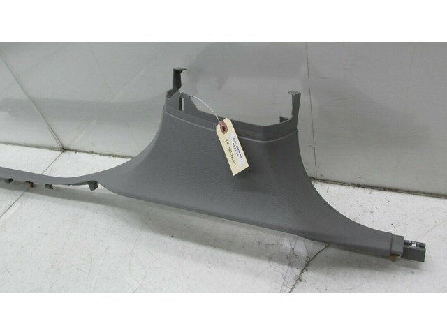 2007-2010 BMW X5 E70 OEM RIGHT FRONT PASSENGER SIDE INNER DOOR SILL SCUFF PLATE