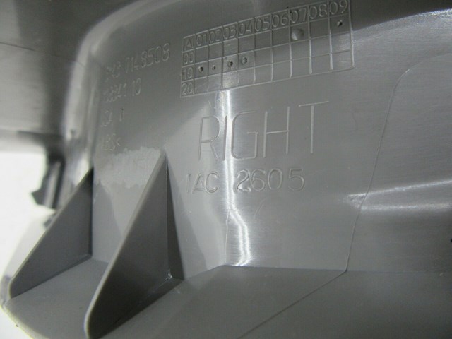 2007-2010 BMW X5 E70 OEM RIGHT SIDE FLOOR KICK PANEL TRIM COVER SCUFF PLATE GRAY