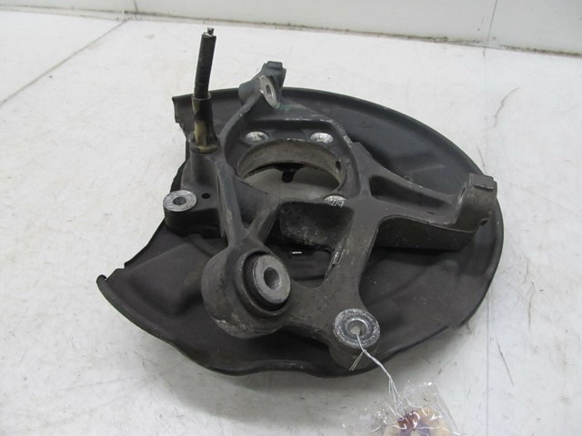  2003-2006 MERCEDES E500 W211 OEM RIGHT REAR WHEEL KNUCKLE SPINDLE