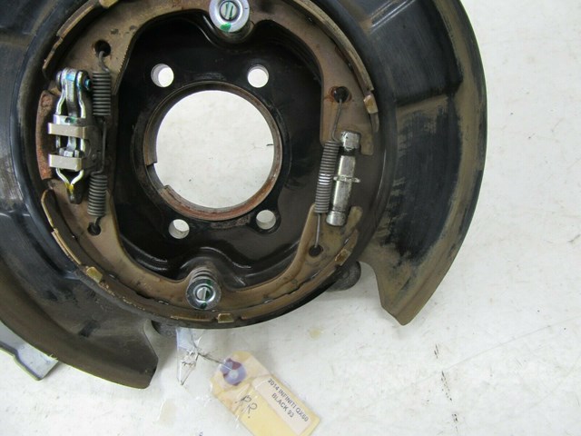2013-2018 INFINITI QX60 JX35 OEM RIGHT REAR WHEEL KNUCKLE SPINDLE WITH E BRAKE