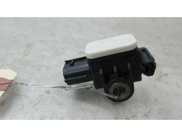2013-2018 INFINITI QX60 JX35 OEM RIGHT FRONT B PILLAR IMPACT CRASH SENSOR  