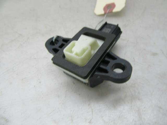 2011-2015 LINCOLN MKX OEM RIGHT FRONT PASSENGER SIDE DOOR IMPACT CRASH SENSOR 