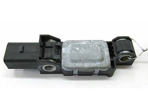 2004-2006 AUDI A8 L QUATTRO D3 OEM LEFT FRONT B-PILLAR IMPACT CRASH SENSOR 