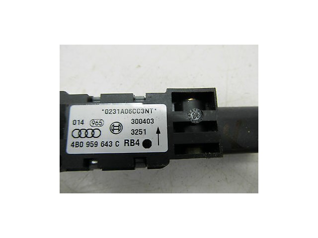 2004-2006 AUDI A8 L QUATTRO D3 OEM LEFT REAR AIRBAG IMPACT CRASH SENSOR 