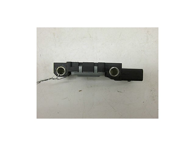 2004-2006 AUDI A8 L QUATTRO D3 OEM RIGHT FRONT B-PILLAR IMPACT CRASH SENSOR