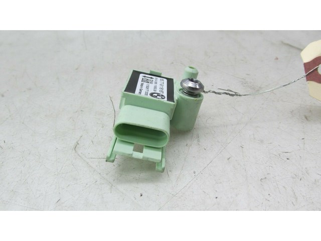  2007-2010 BMW X5 E70 OEM RIGHT FRONT PASSENGER DOOR IMPACT CRASH SENSOR   