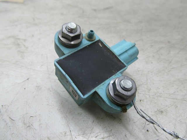 2005-2008 AUDI A6 C6 OEM LEFT FRONT DOOR IMPACT CRASH SENSOR 