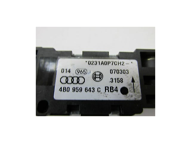 2004-2006 AUDI A8 L QUATTRO D3 OEM RIGHT REAR C-PILLAR IMPACT CRASH SENSOR 