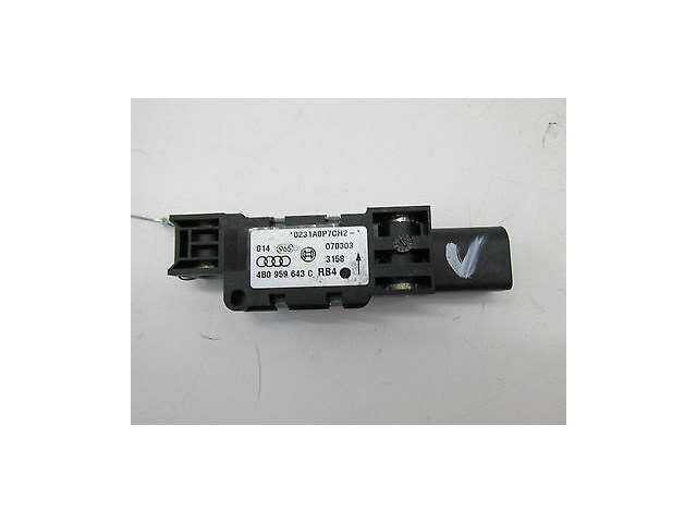 2004-2006 AUDI A8 L QUATTRO D3 OEM RIGHT REAR C-PILLAR IMPACT CRASH SENSOR 