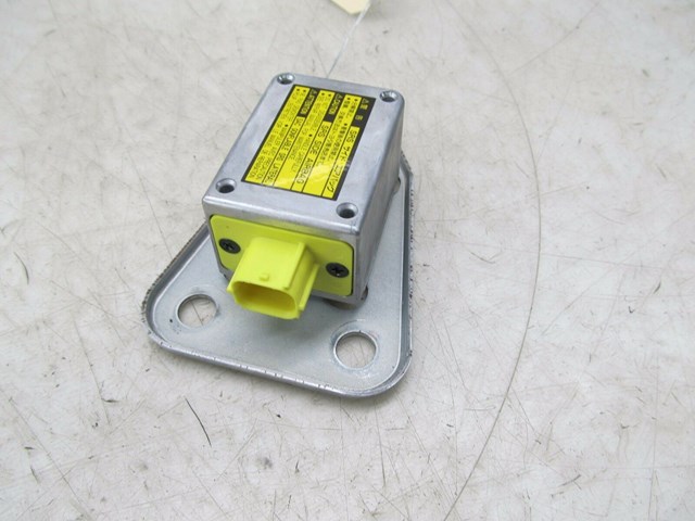 2002-2010 LEXUS SC430 Z40 OEM LEFT REAR SRS AIRBAG CRASH SENSOR 