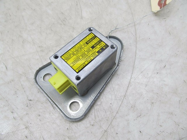 2002-2010 LEXUS SC430 Z40 OEM LEFT REAR SRS AIRBAG CRASH SENSOR 