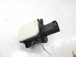 2006-2009 MERCEDES R350 W251 OEM RIGHT SIDE B-PILLAR AIRBAG IMPACT CRASH SENSOR