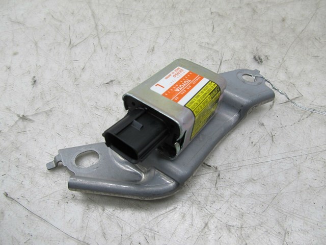 2004-2009 LEXUS RX350 RX330 OEM LEFT REAR IMPACT CRASH SENSOR 