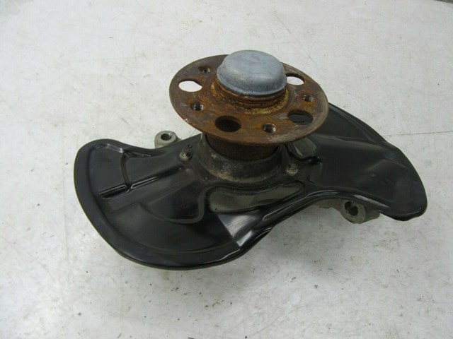 2012-2015 MERCEDES C350 COUPE OEM LEFT FRONT WHEEL SPINDLE KNUCKLE HUB BEARING