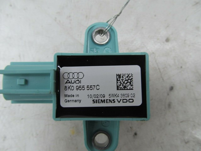 2009-2012 AUDI Q5 8R OEM LEFT FRONT DRIVER DOOR SIDE CRASH SENSOR 8K0 955 557C