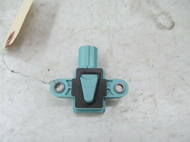 2009-2012 AUDI Q5 8R OEM LEFT FRONT DRIVER DOOR SIDE CRASH SENSOR 8K0 955 557C