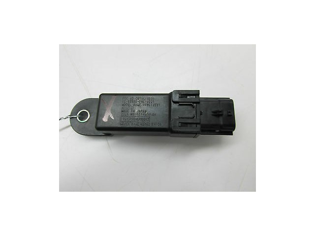 2006-2009 INFINITI M35 OEM LEFT REAR TPMS TIRE PRESSURE RECEIVER ANTENNA SENSOR