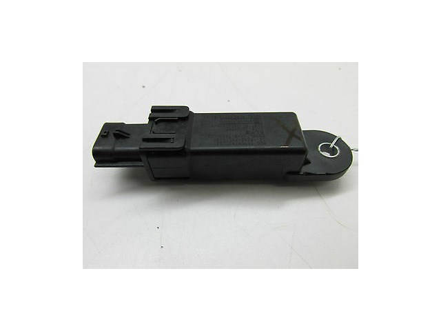 2006-2009 INFINITI M35 OEM RIGHT REAR TPMS TIRE PRESSURE RECEIVER ANTENNA SENSOR