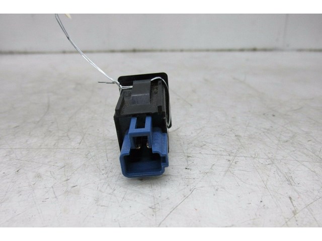  2007-2011 LEXUS GS350 OEM LEFT FRONT UNDER DASH TPMS RESET BUTTON SWITCH