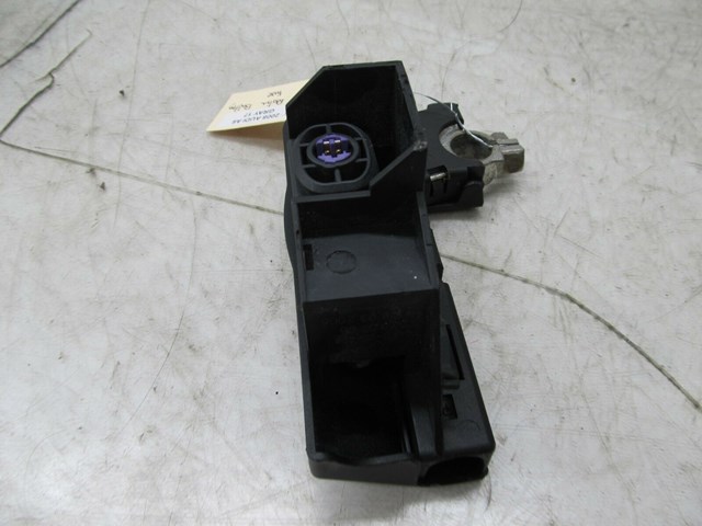 2005-2008 AUDI A6 C6 OEM RIGHT REAR POSITIVE BATTERY TERMINAL 